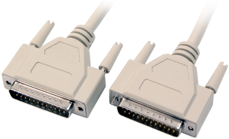 MicroConnect DB25-DB25 10m M/M, Beige 1:1 wired, shielded, moulded PRIGG10 - eet01